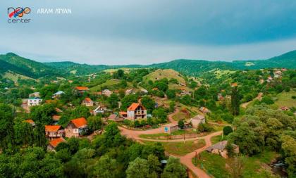 Գյուղ Դեբետ