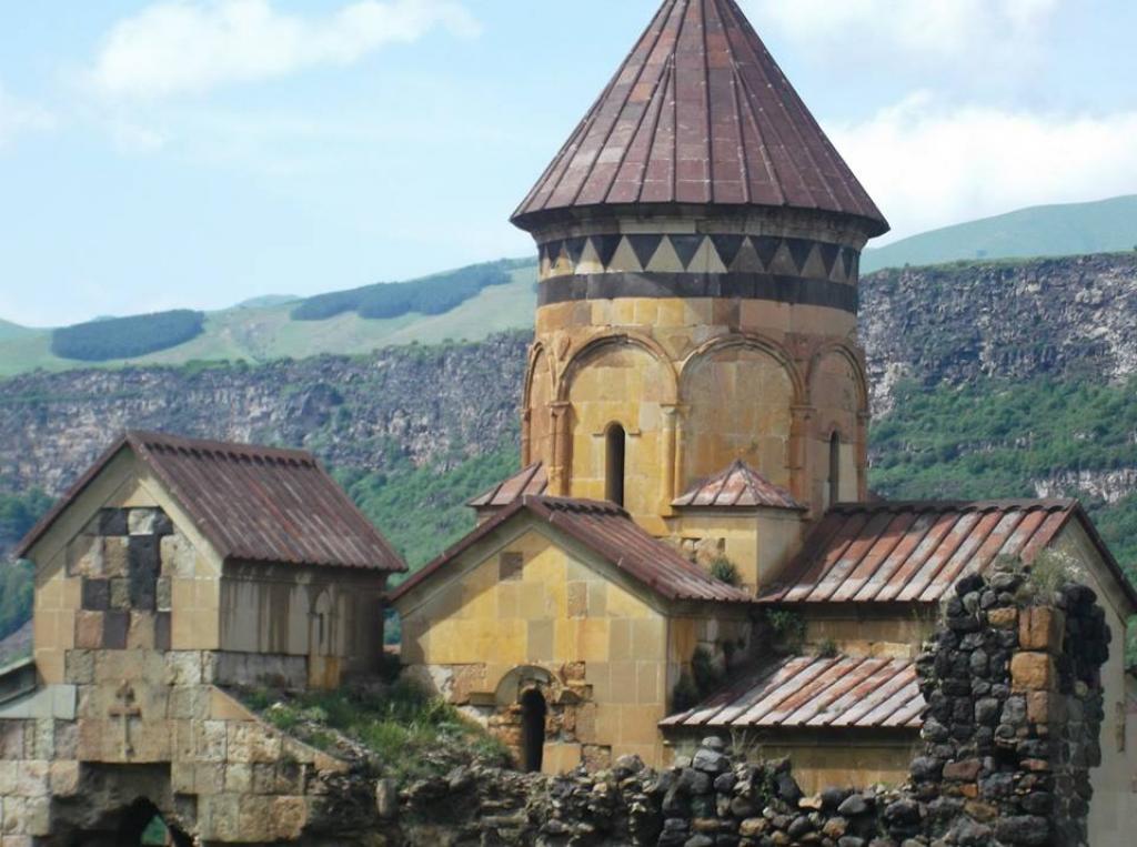 Գ․Կուրթան Գ․Կուրթան