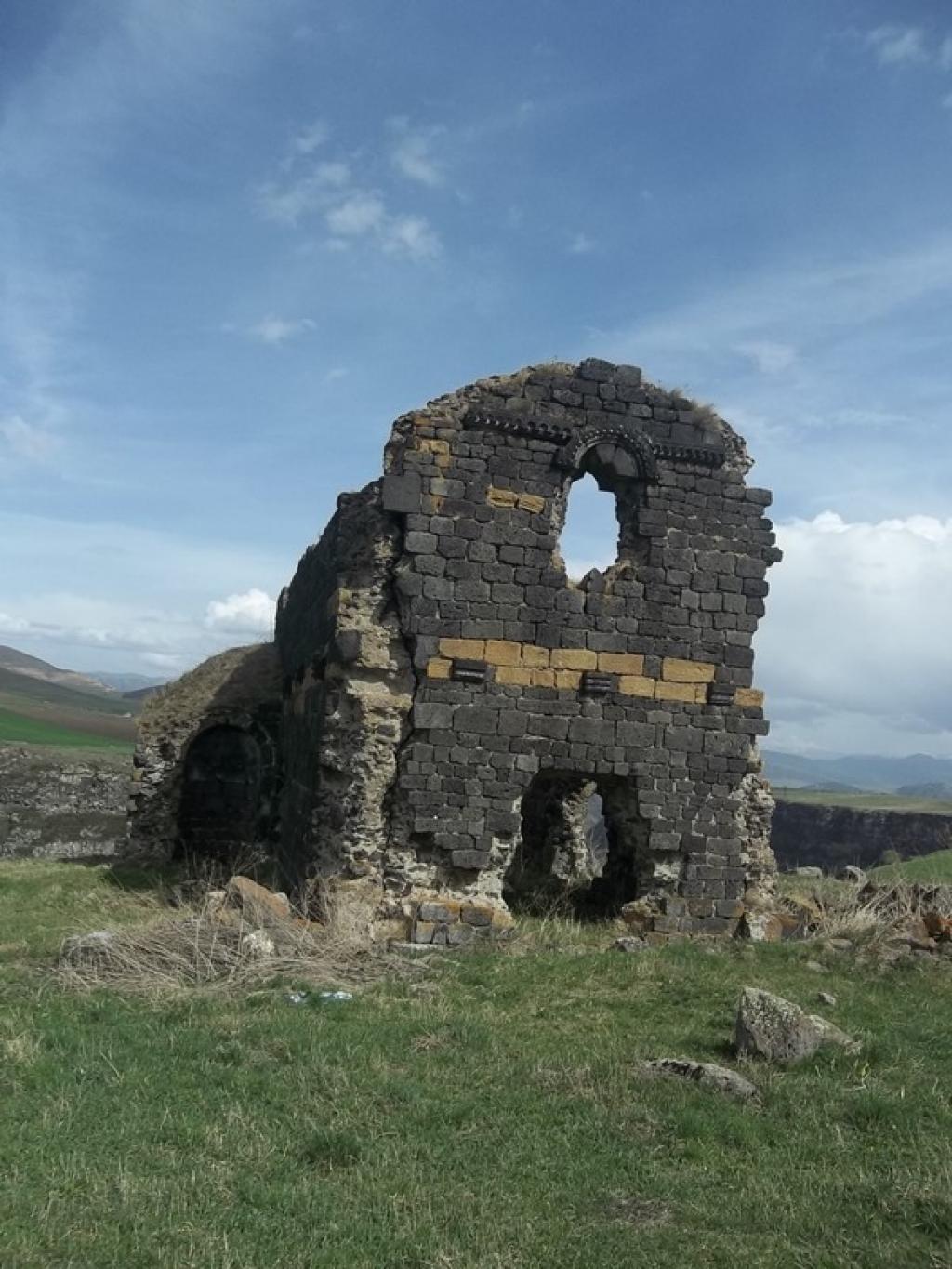 «Ջգրաշեն» եկեղեցի (V-VI դարեր) «Ջգրաշեն» եկեղեցի (V-VI դարեր)